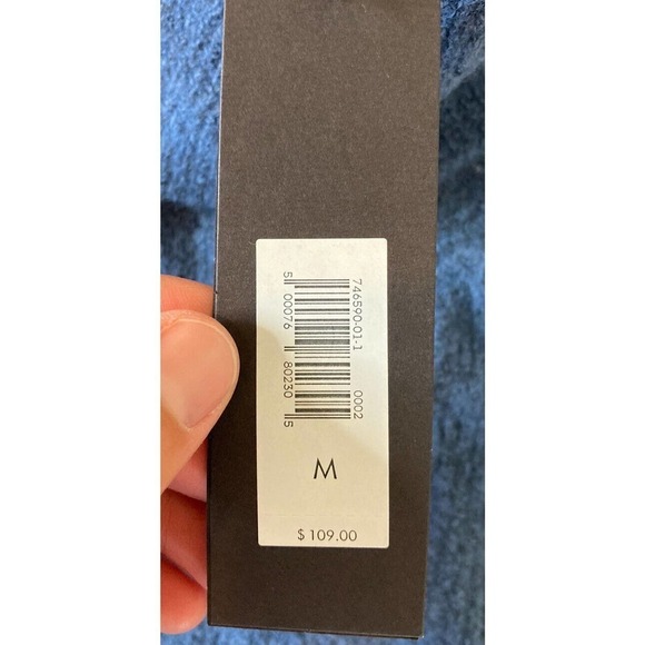 NWT Banana Republic Wool Turtleneck Sweater Size Medium Women’s Blue MSRP $109 - Picture 3 of 9